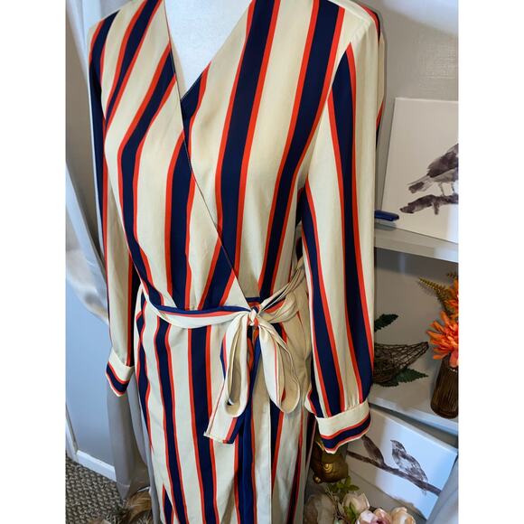 NWT $59.95 NY&C New York & Co Large Long Sleeve Nude Navy Blue Stripe Wrap Dress - Picture 3 of 12